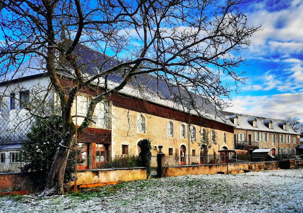 Tuzaguet Domaine Lou Castet Bed & Breakfast エクステリア 写真