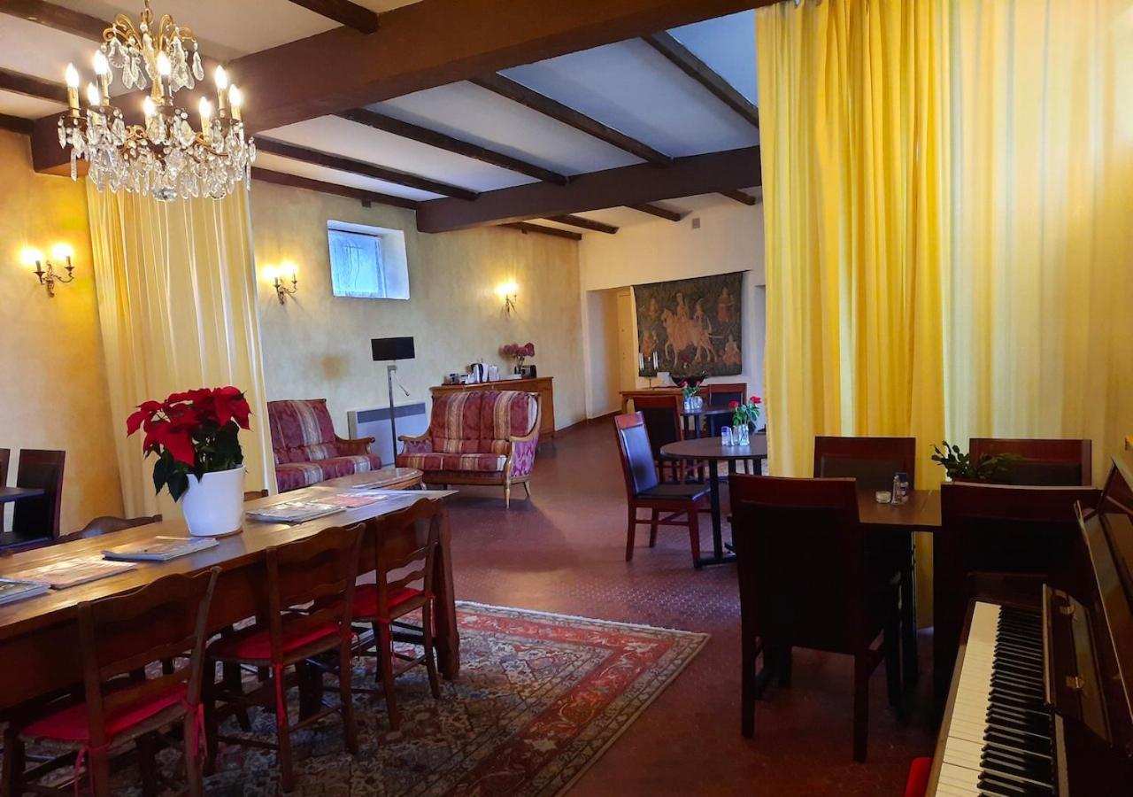 Tuzaguet Domaine Lou Castet Bed & Breakfast エクステリア 写真